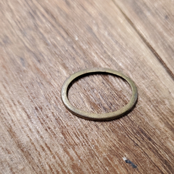 P280 Brass Oval Pendant Antique Simplistic Minimalist - Picture 1 of 2
